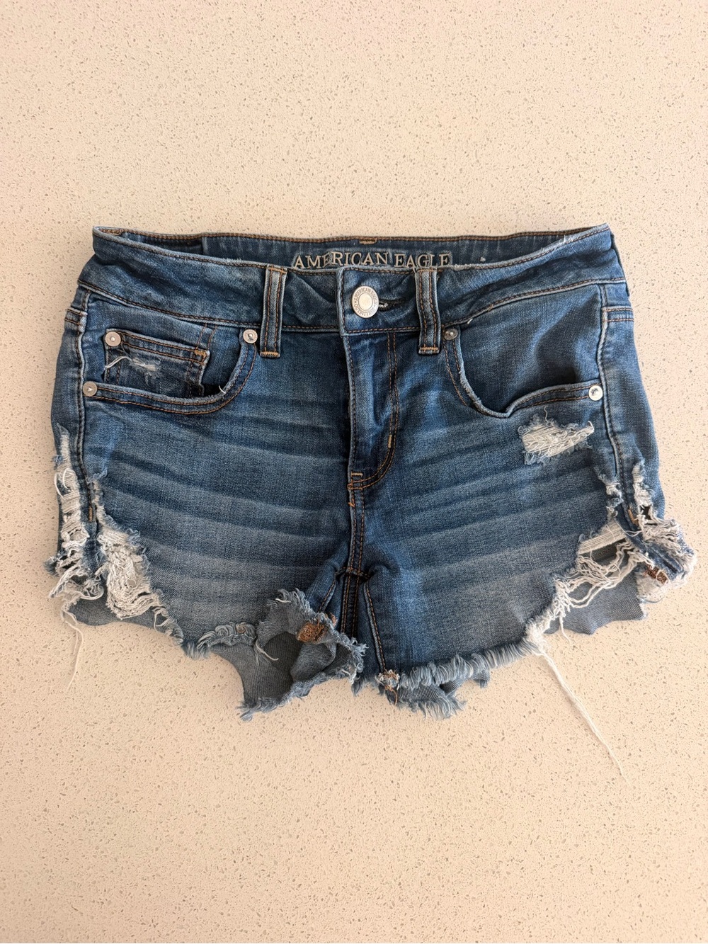 American Eagle Super Stretch Women’s Size 4 Distressed Cutoff Denim Shorts